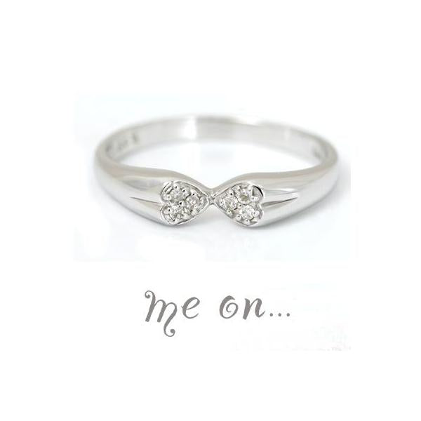 【me on...】心と心で向かい合うことの大切さを。向かい合う心★18金(18K)ダイヤモンド・ダブルハートピンキーリング