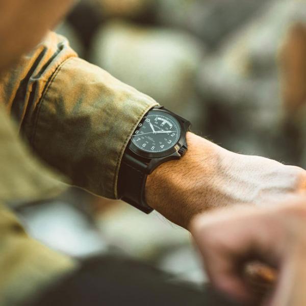 ハミルトン 腕時計 カーキ フィールドキング HAMILTON オートデイデイト 40mm H64465733 国内正規品