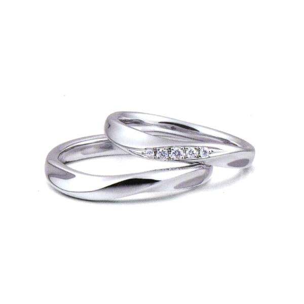 セントピュール(Sainte Pure) 結婚指輪・ペア(マリッジ)リング SP-772(Lady) PT1000 ダイヤ5pcs入り INSIDEサファイア1pc サムシングブルー(画像上)