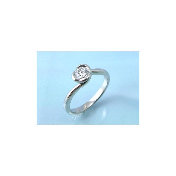 プラチナ ダイヤモンド エンゲージリング 0.31ct VS1 D ハート&キューピッドエクセレントカット