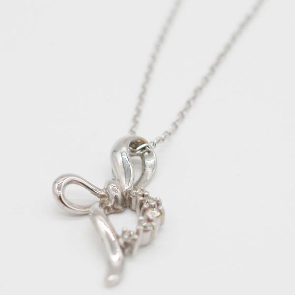 ダイヤモンドK18WGペンダントネックレス 0.05ct