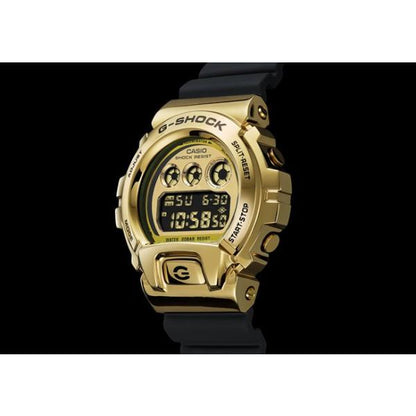 G-SHOCK ジーショック メタルカバード腕時計 GM-6900G-9JF ゴールドメンズウォッチ 国内正規品